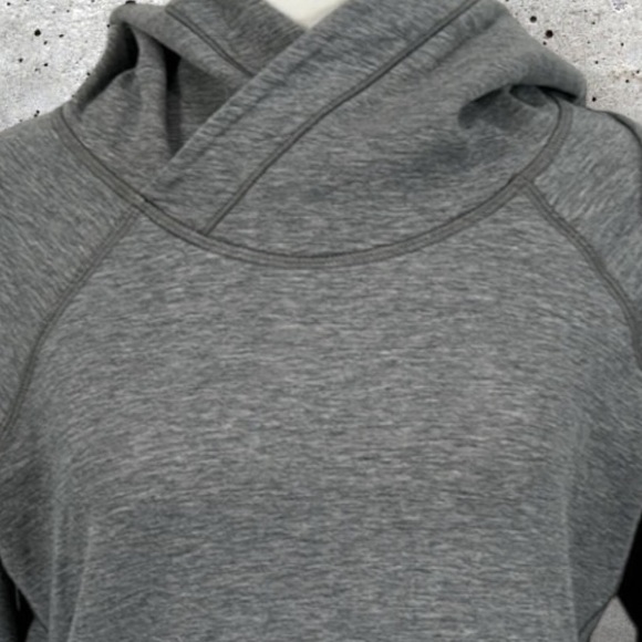 Lululemon Time Out Hoodie - Picture 3 of 12